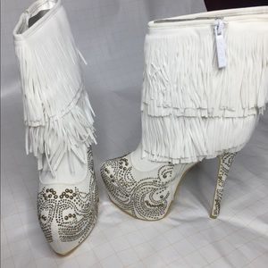 Fashion boots